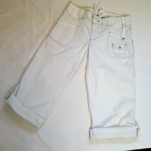 🍬DKNY Active white Capri convertible pant size 6